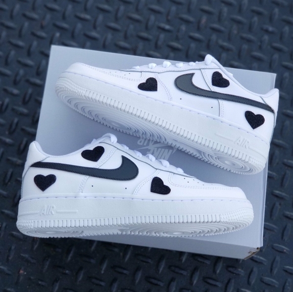Custom Nike Air Force 1 Hearts Custom Black White